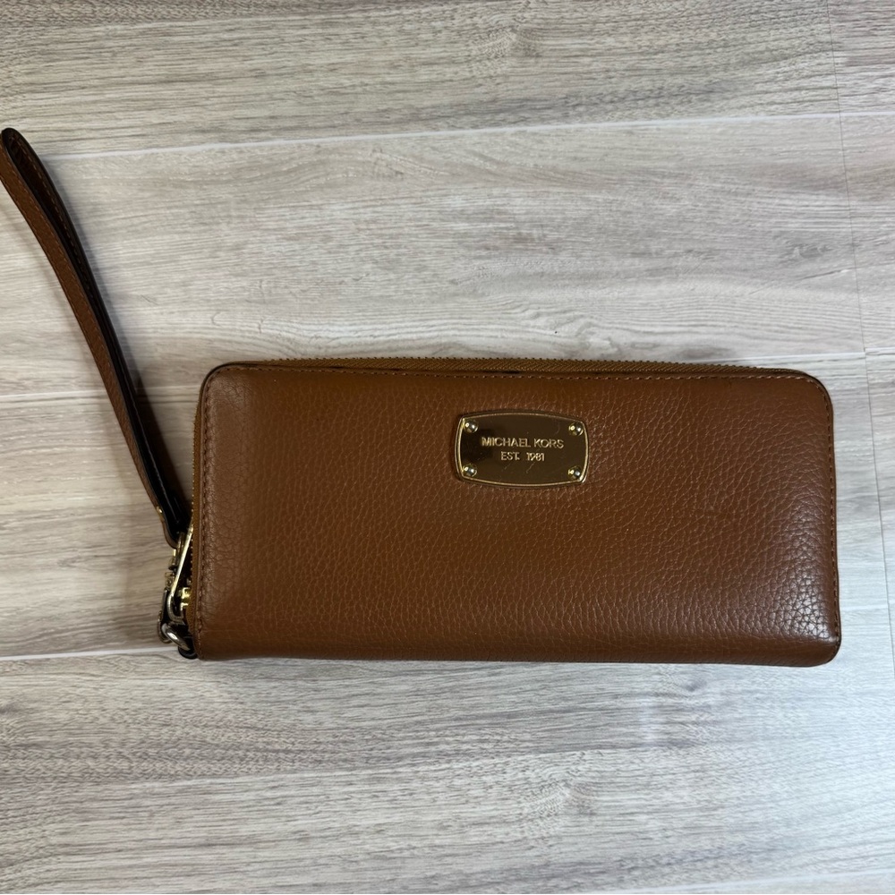 Michael Kors leather wallet